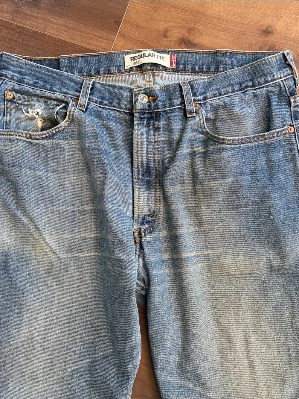 Vintage Y2K Levi’s 505 Regular Fit Faded Distressed Denim Blue Jeans Mens 38x32